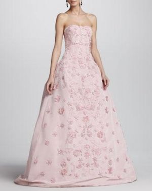 Oscar de la Renta Strapless Floral-Applique Ball Gown.jpg